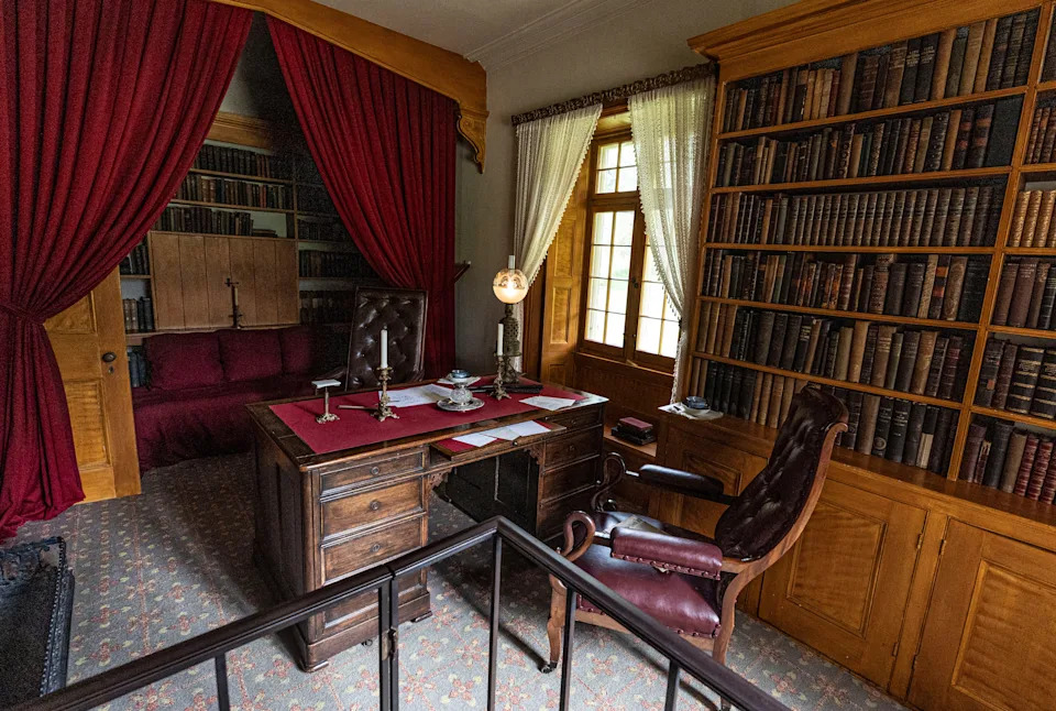 How to study math with AI